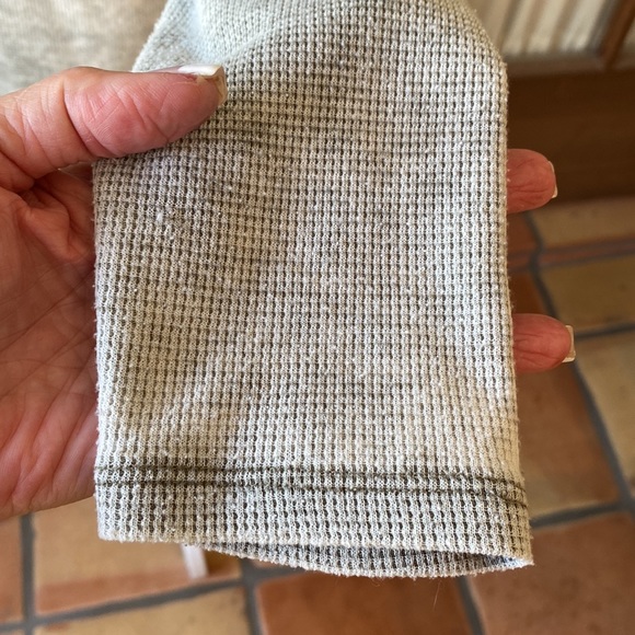 🎉 NEW 🎉 ANOTHER LOVE UNIQUE KEY HOLE TOP‼️ - Picture 7 of 12